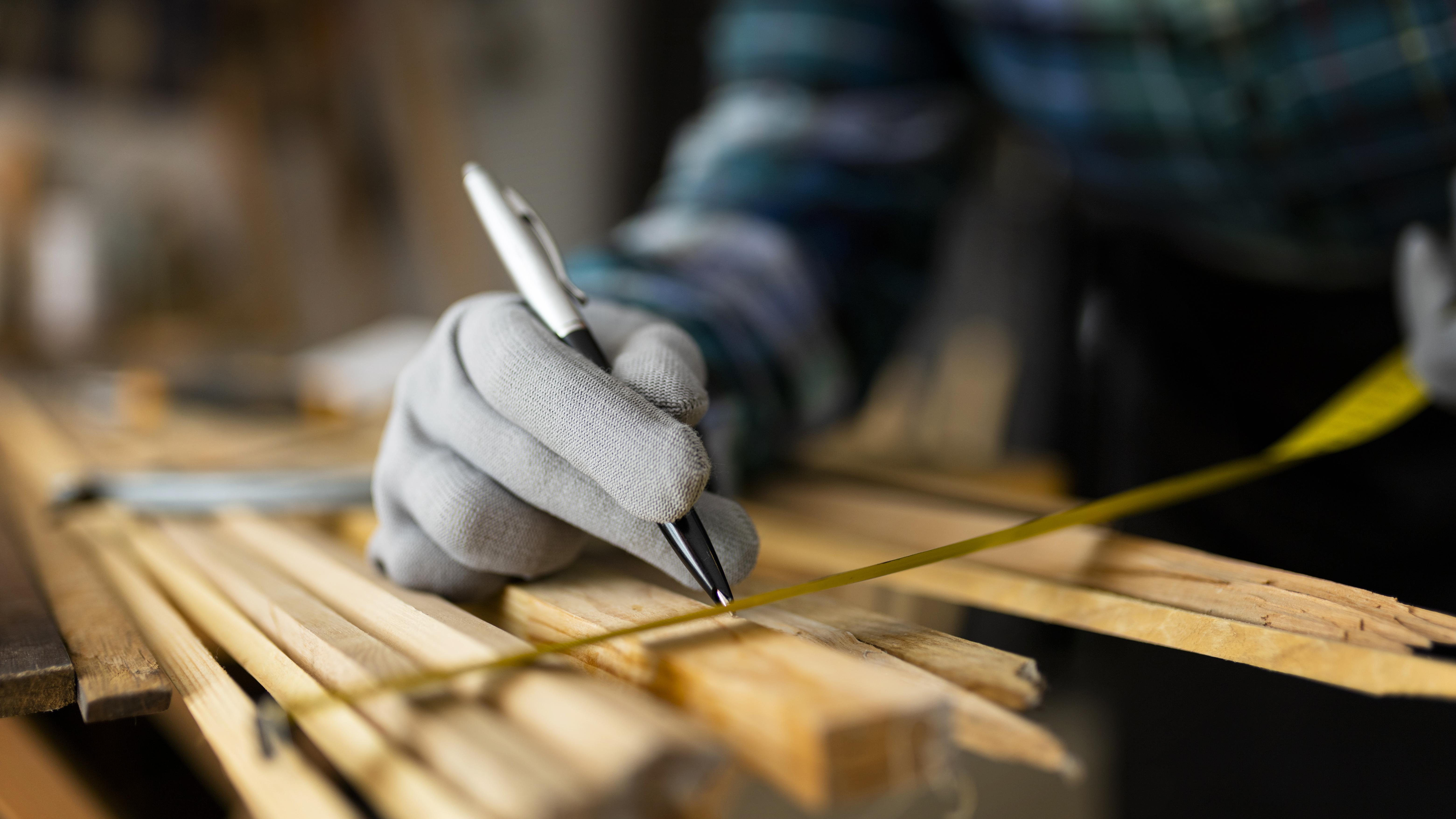 Lavoro falegnameria misura